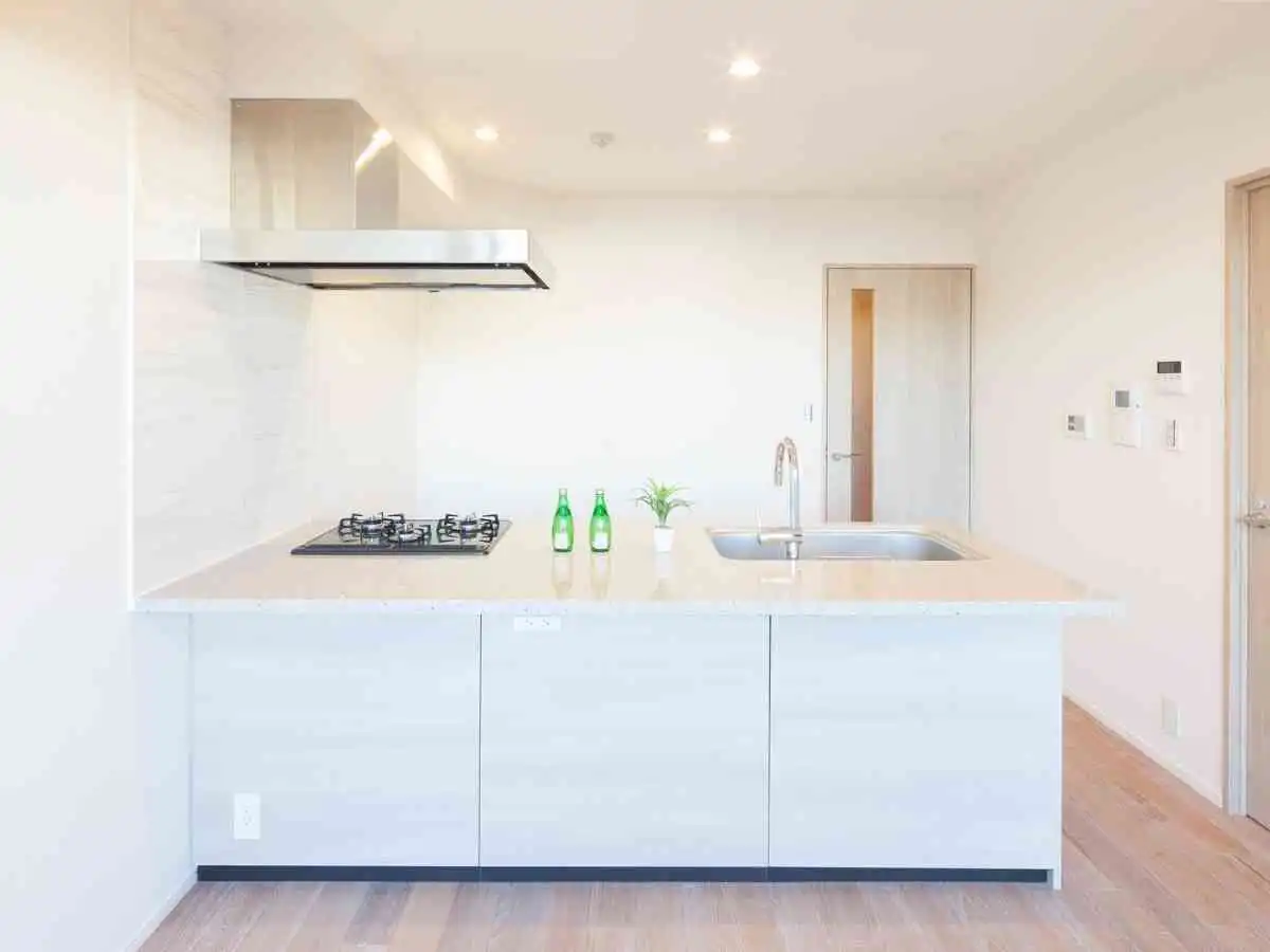 Clean modern kitchen where Claire Donovan develops and tests all Gluten Free Feast gluten-free recipes